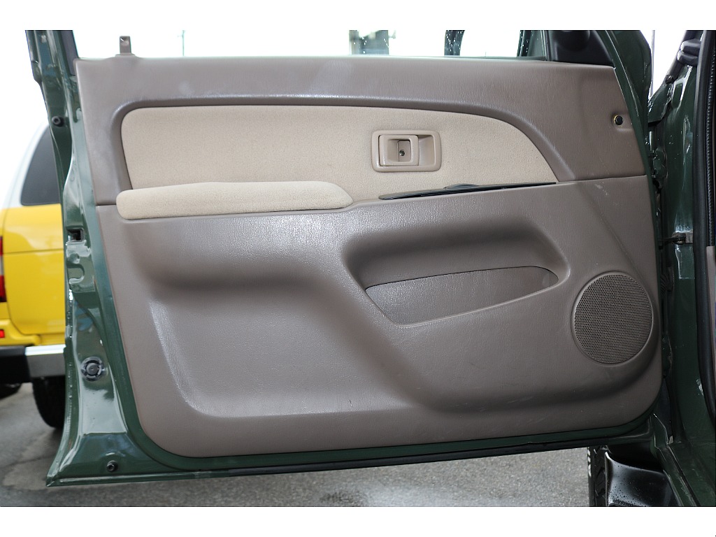 2001 Toyota Hilux Surf 