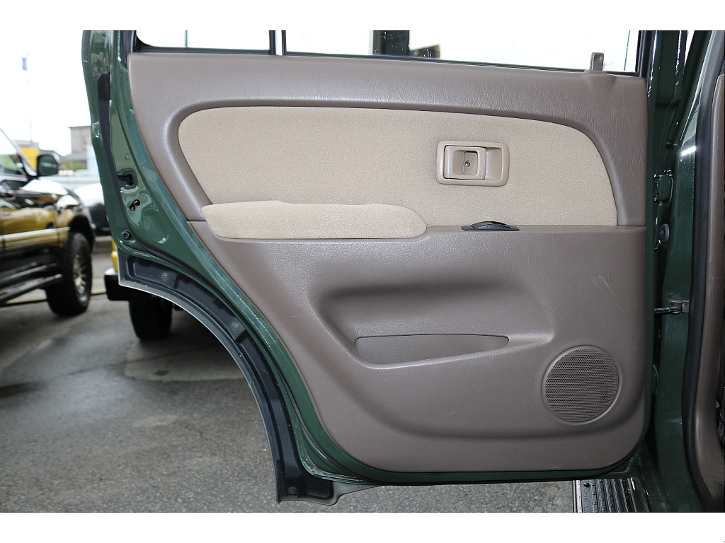 2001 Toyota Hilux Surf 
