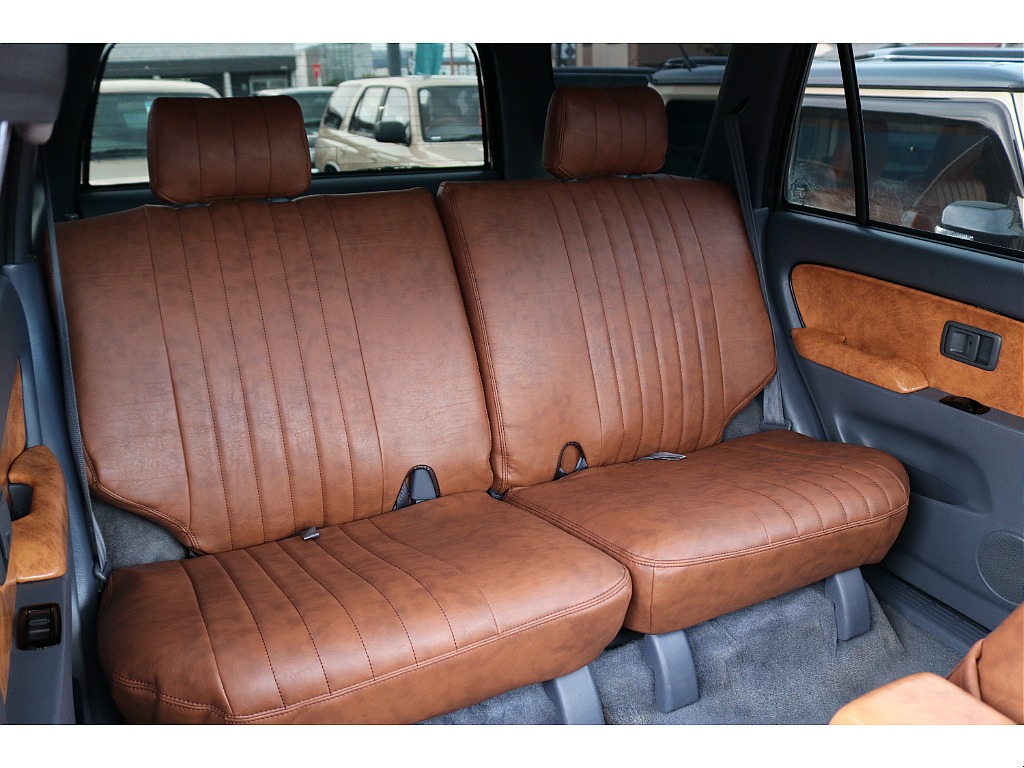 トヨタ&nbsp;ハイラックスサーフ&nbsp;2.7SSR-Xリミテッド 4WD&nbsp;買取直販 アルルブルー&nbsp;愛知県の詳細画像&nbsp;その13