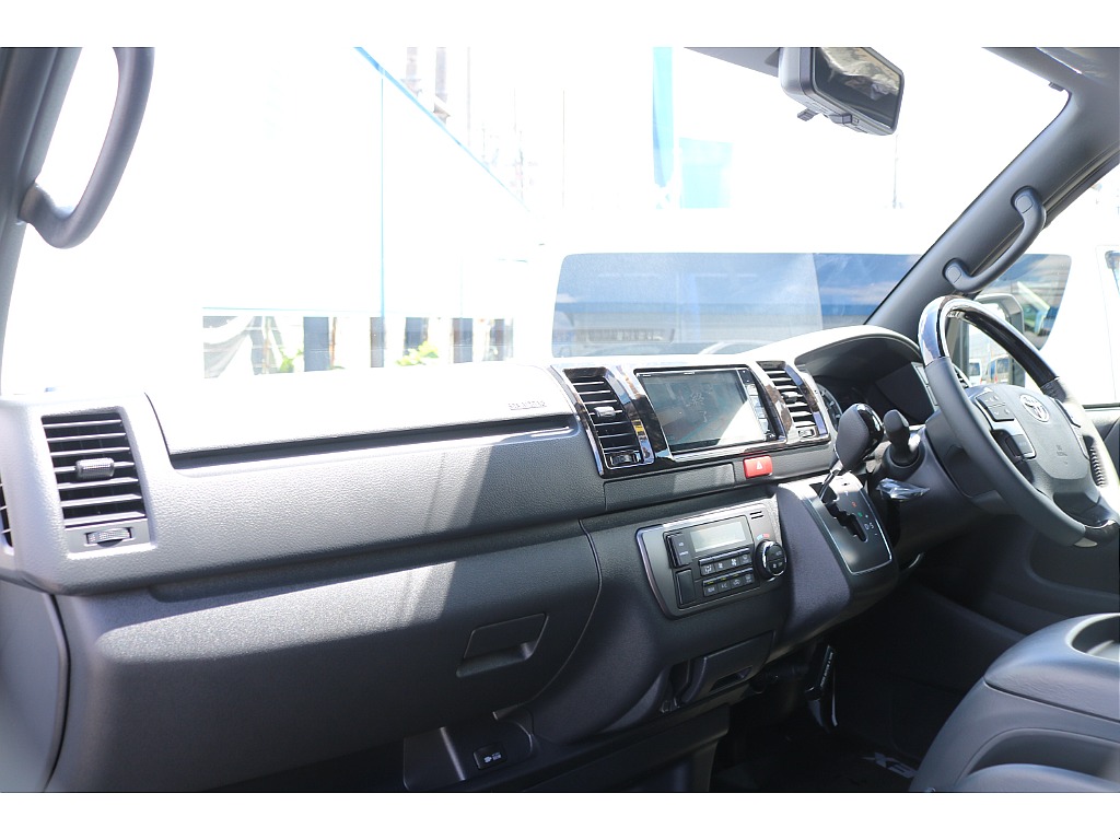 トヨタ ハイエースバン 5D2.0スーパーGLダークプライムⅡロング 【ライトカスタムPKG】 岡山県の詳細画像 その14