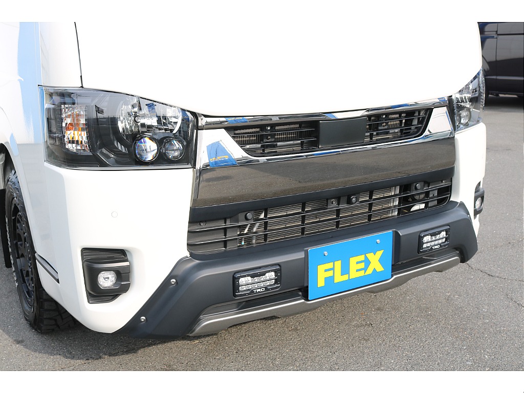 FLEX　バッドフェイスボンネットTRDフロントスポイラー付き♪