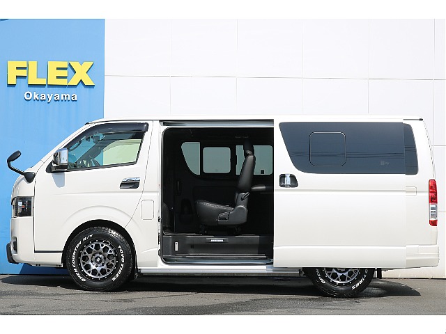 他車種と比べ広く設計されたスライドドアは乗り降りも快適に行って頂けます♪
