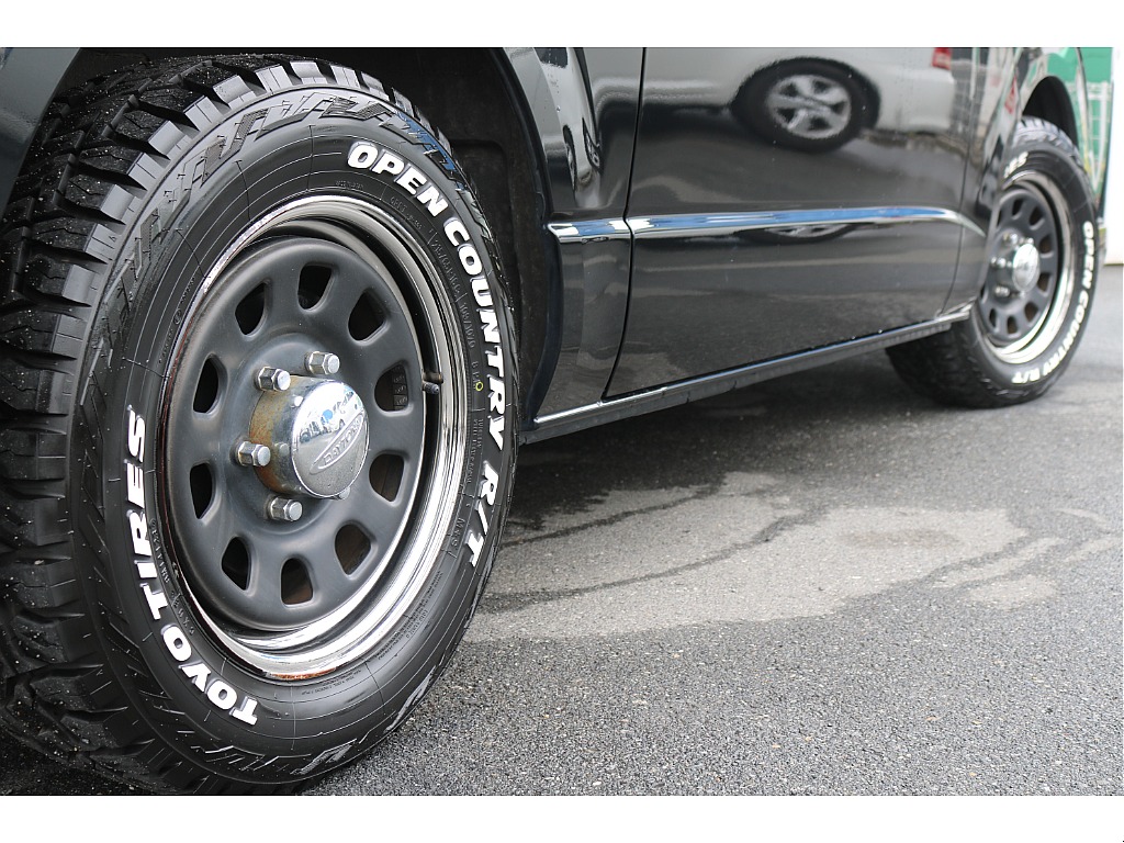 サイドビュー♪TOYO　オープンカントリータイヤ×デイトナ　16インチホイールをインストール♪