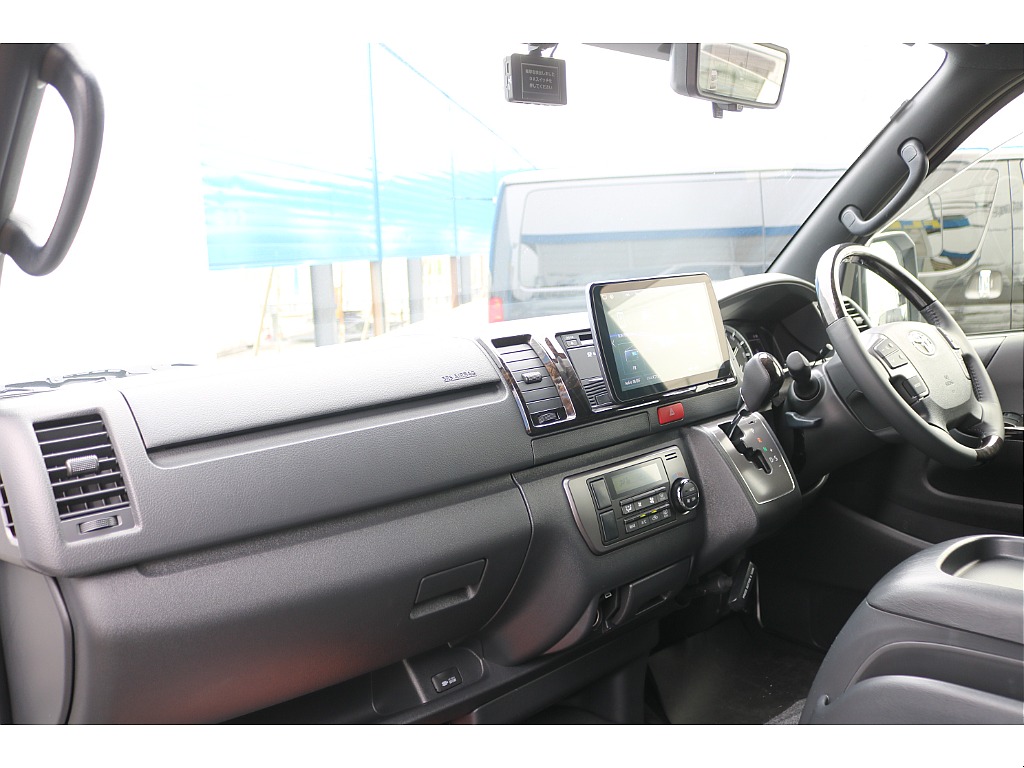 特別仕様車ダークプライムⅡ専用内装☆★マホガニーパネル高級感があります♪