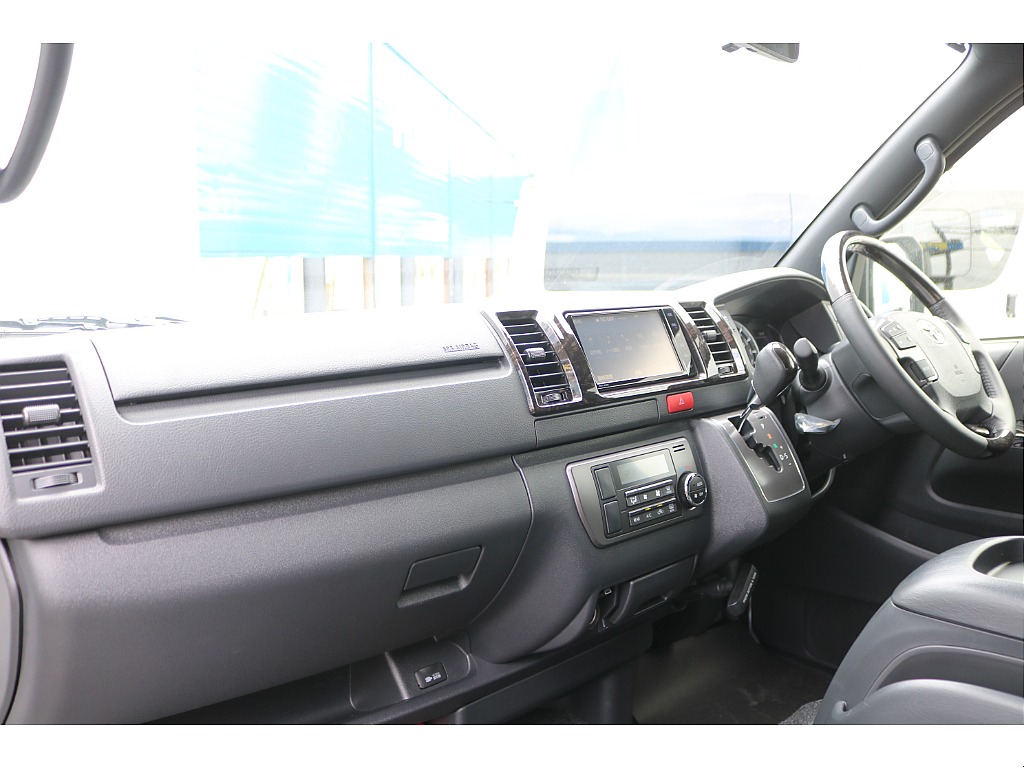 特別仕様車ダークプライムⅡ専用内装☆★マホガニーパネル高級感があります♪