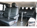 脱着式テーブル＆フローリング施工＆ベッドマット付き♪