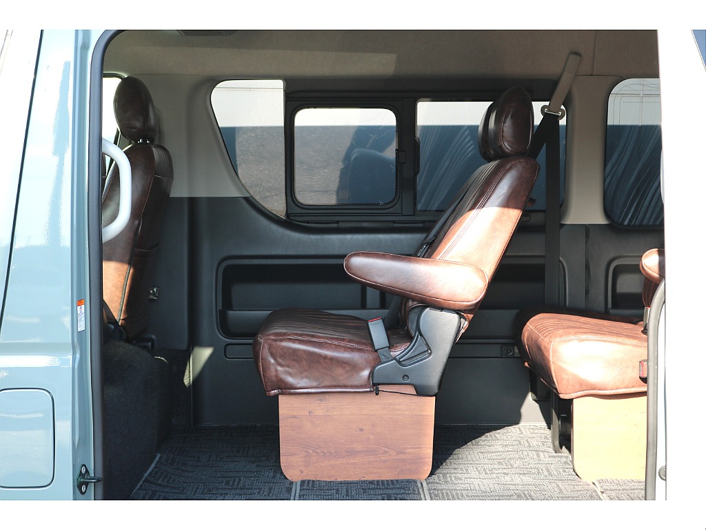 【R3年式/3ナンバー/ガソリン2WD】Renoca角目4灯★アーバンカーキ★ブラックエディション★他＊＊全国ご納車OK＊＊