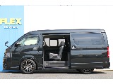 他車種と比べ広く設計されたスライドドアは乗り降りも快適に行って頂けます♪