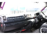 木目調インテリアパネル付き♪