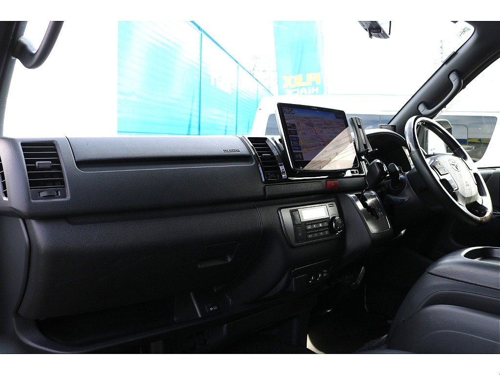 特別仕様車ダークプライムⅡ専用内装☆★マホガニーパネル高級感があります♪