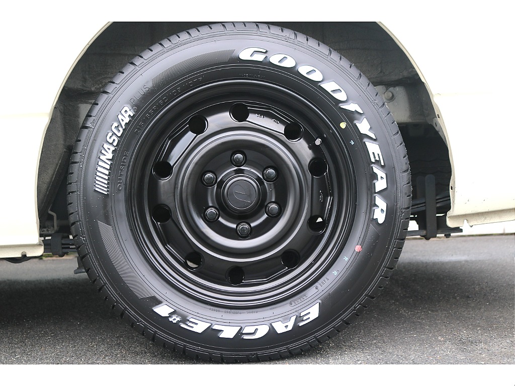 【R4年式/4ナンバー/ガソリン2ＷＤ/ライトイエロー】★ReClassic★オーディオ充実★ベッドキット★＊＊全国ご納車OK～＊＊