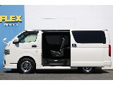 【R4年式/4ナンバー/ディーゼル4ＷＤ】★大画面ナビ★ベッドキット★＊＊全国ご納車OK～＊＊