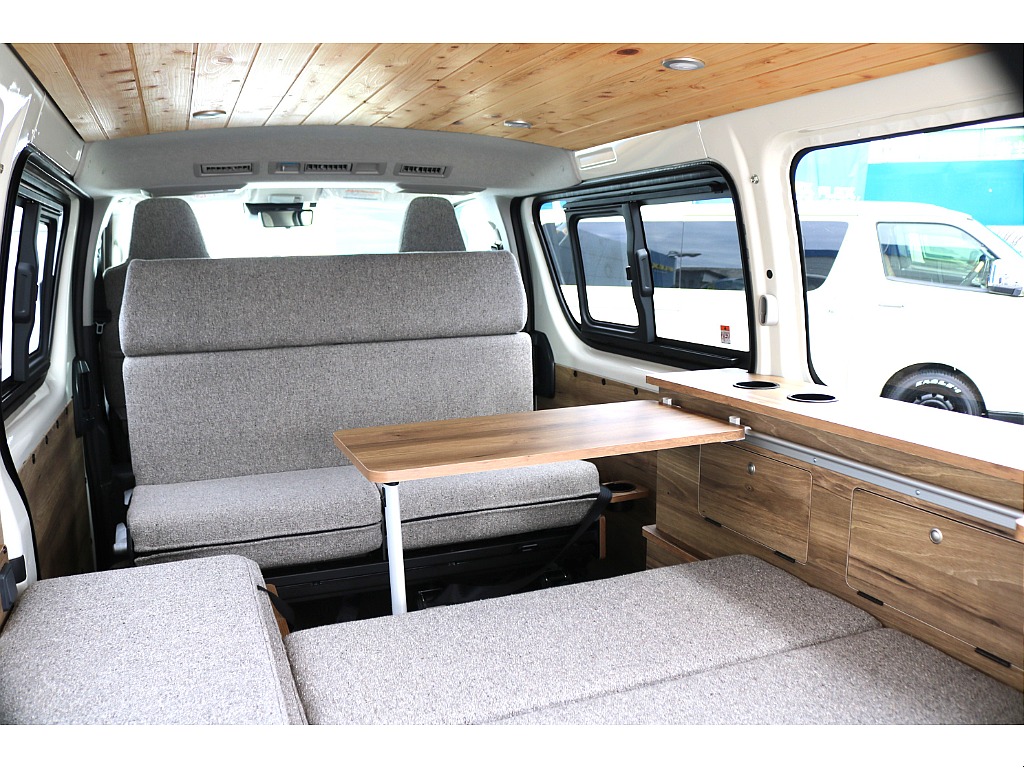 【新車/WoodVillage内装架装/８ナンバー/ディーゼル4WD】オシャレなウッド内装♪サブバッテリー/インバーター/走行充電