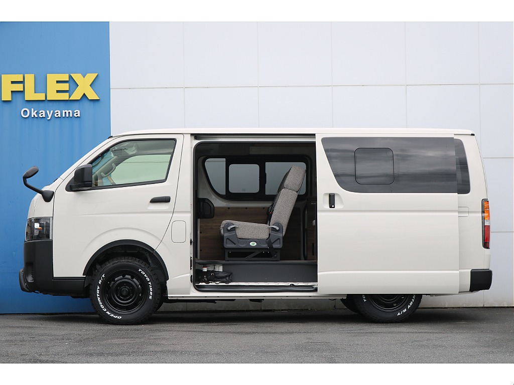 【新車/WoodVillage内装架装/８ナンバー/ディーゼル4WD】オシャレなウッド内装♪サブバッテリー/インバーター/走行充電