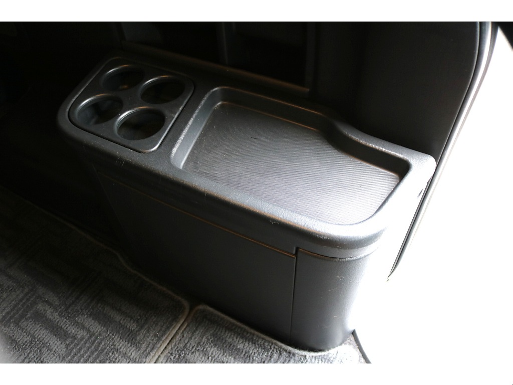 【H26年式/3ナンバー/4型/ガソリン4WD】ノーマルレイアウト★大画面ナビ★バッドフェイス＊＊全国ご納車OK