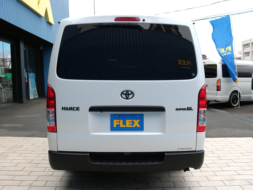 現車在庫中につき早めのご納車も可能です！お気軽に熊本店までお問い合わせ下さい！ＴＥＬ０９６－３８６－６０３９まで！ハイエース探しは在庫豊富なＦＬＥＸマデ！