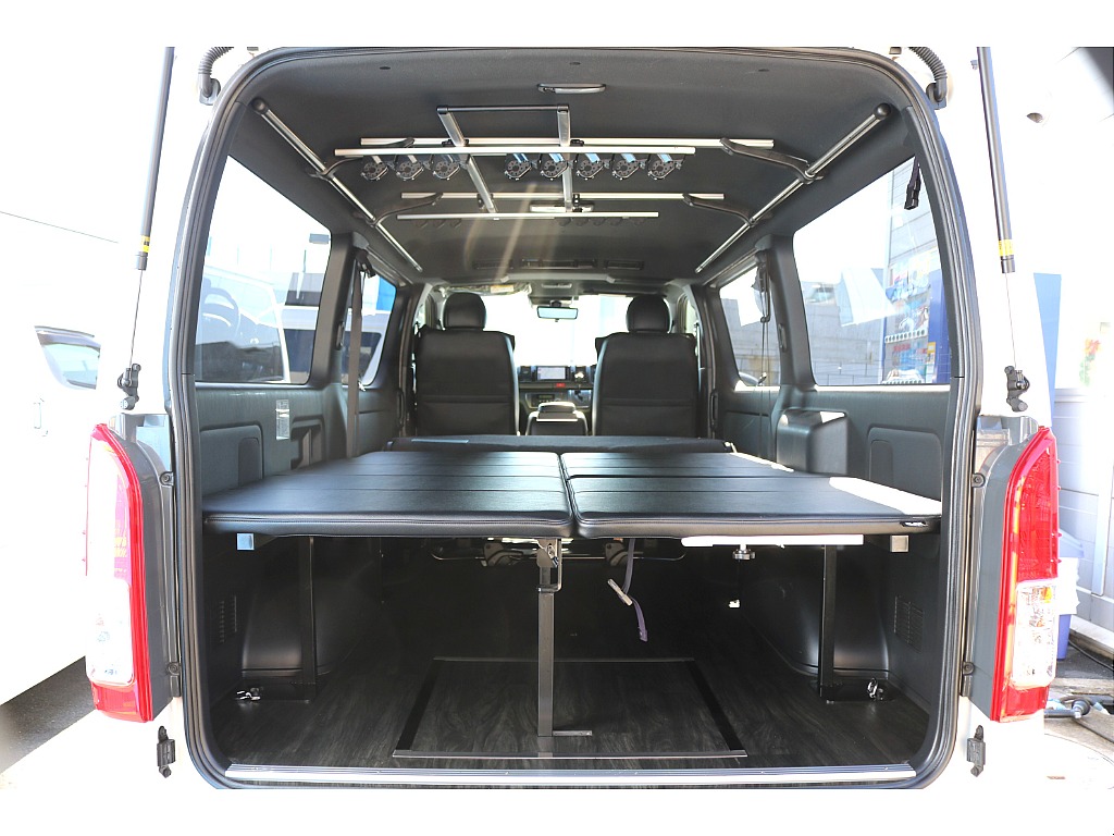 【R5年式/４ナンバー/ディーゼル4WD】フィッシングバン☆フルカスタム☆全国ご納車OK＊＊＊＊