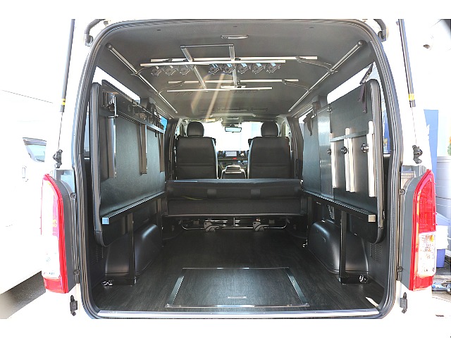 【R5年式/４ナンバー/ディーゼル4WD】フィッシングバン☆フルカスタム☆全国ご納車OK＊＊＊＊