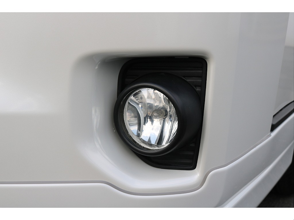 【H27年式/3ナンバー/4型/ガソリン2WD】新品タイヤホイール★ローダウン＊＊最短ご納車OK