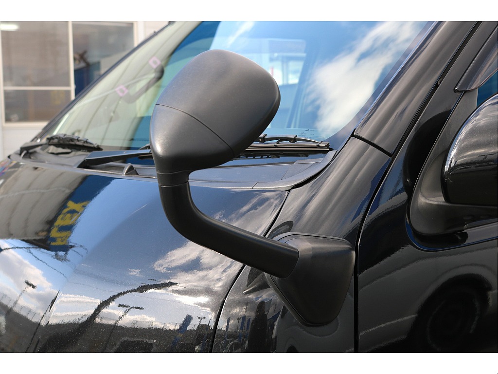 【H25年式/3型/ディーゼル2WD】★1ナンバー★ツインナビ★ベッドキット★＊＊最短ご納車2週間～＊＊