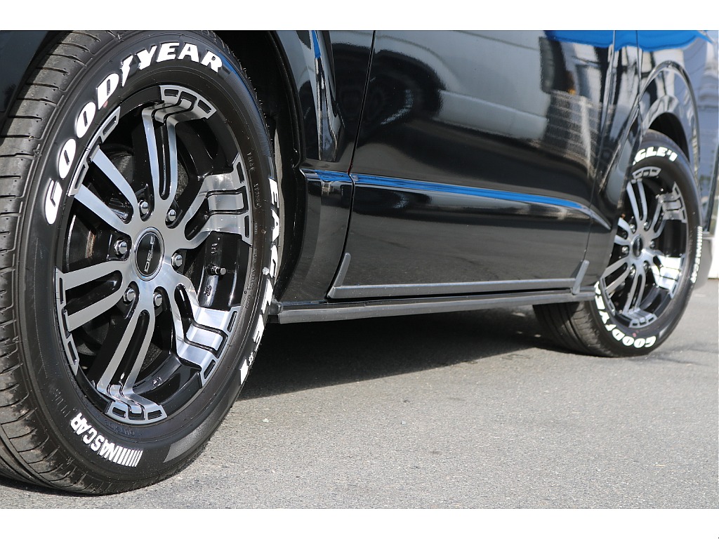 【H25年式/3型/ディーゼル2WD】★1ナンバー★ツインナビ★ベッドキット★＊＊最短ご納車2週間～＊＊