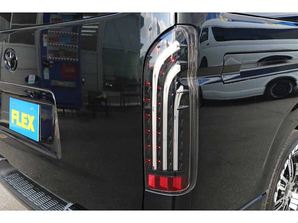 【H25年式/3型/ディーゼル2WD】★1ナンバー★ツインナビ★ベッドキット★＊＊最短ご納車2週間～＊＊