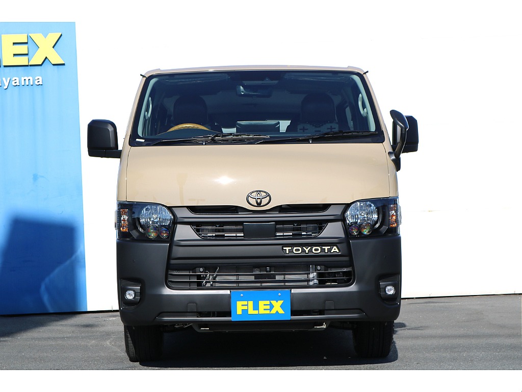 トヨタセーフティセンス（安全支援装備)・クリアランスソナー・パノラミックビューモニター付き♪