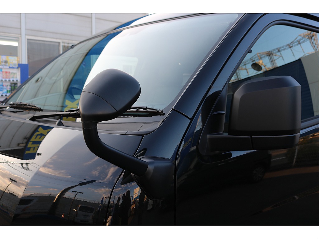 ガッツミラーは運転に際にとても役に立ちます♪