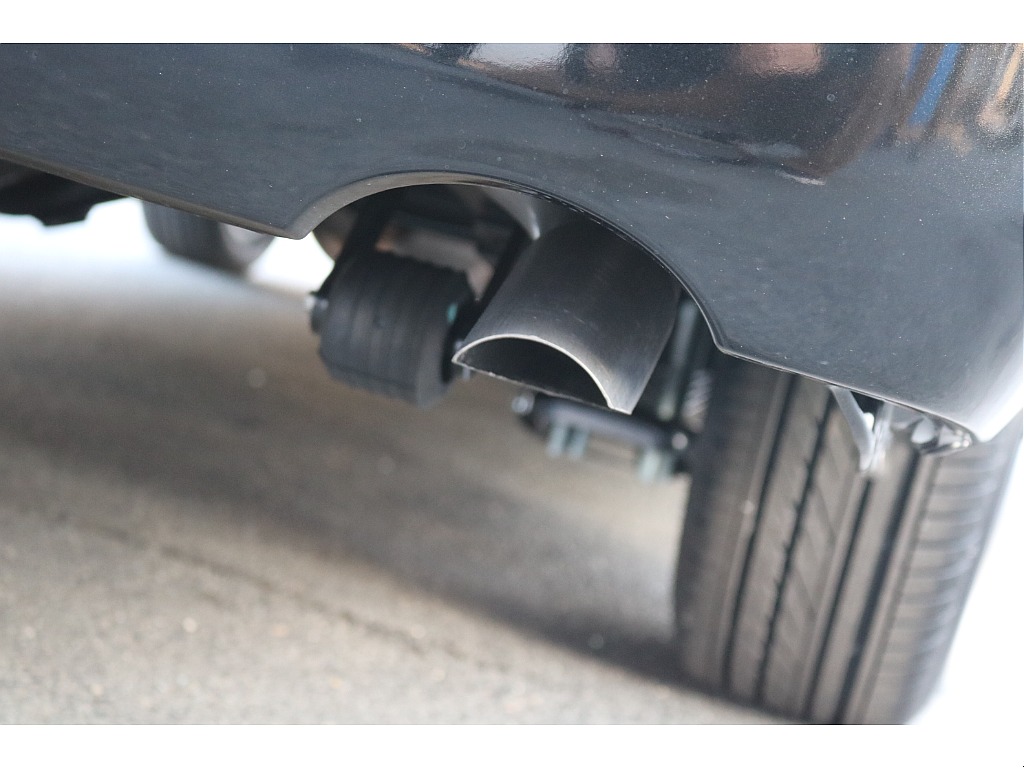 【新車/ワゴンGL/ガソリン2WD】ベッドマット★ローダウン★ブラックエディション施工他★＊＊全国ご納車可能＊＊