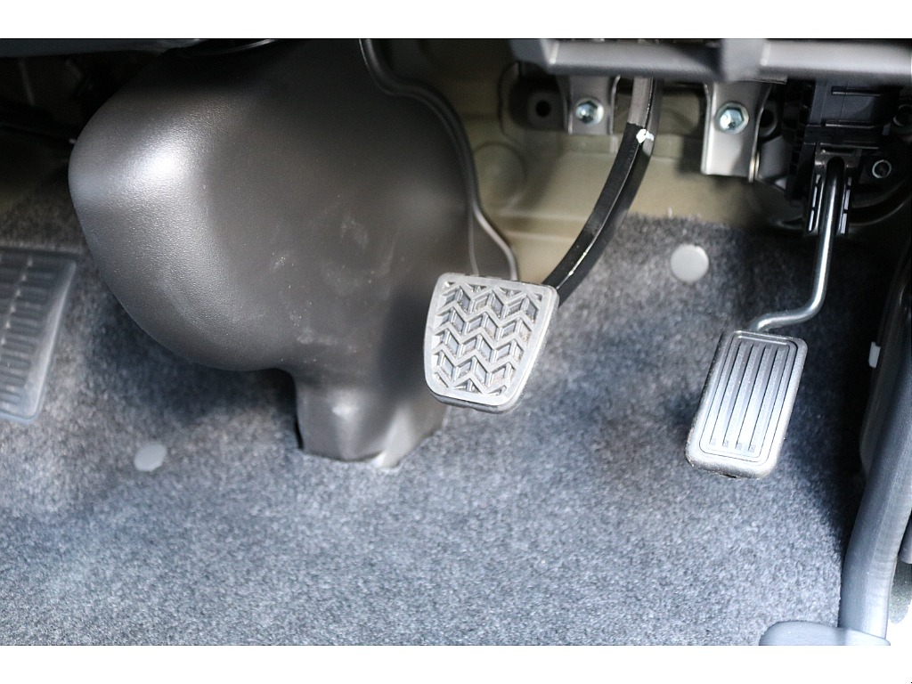 アクセル＆ブレーキペタル♪