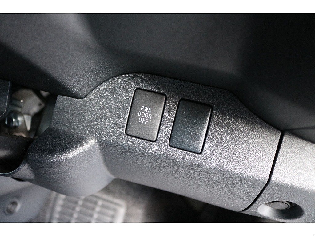 パワースライドドアON/OFFスイッチ♪