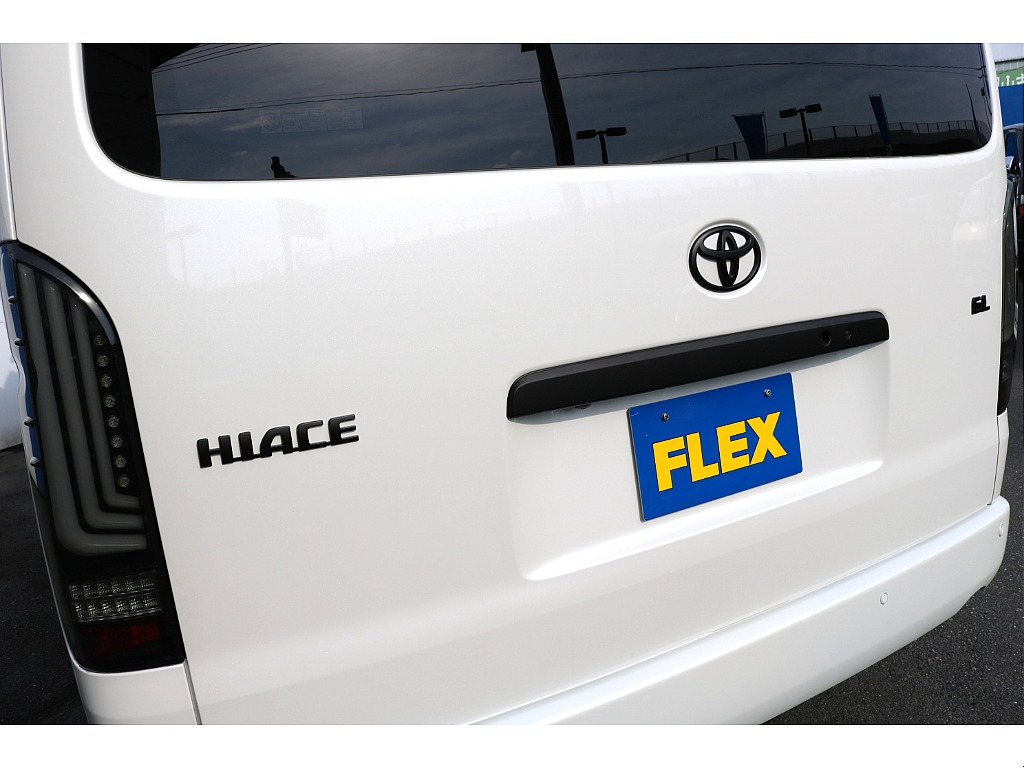 【新車/ワゴンGL/ガソリン4WD】ベッドマット★ブラックエディション施工他★＊＊全国ご納車可能＊＊