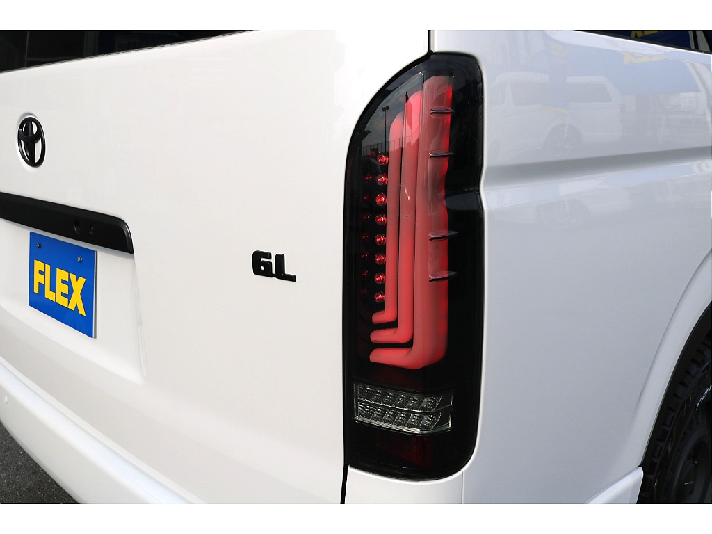 【新車/ワゴンGL/ガソリン4WD】ベッドマット★ブラックエディション施工他★＊＊全国ご納車可能＊＊