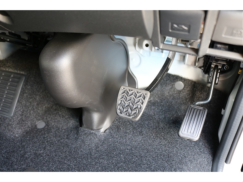 【新車/ワゴンGL/ガソリン4WD】ベッドマット★ブラックエディション施工他★＊＊全国ご納車可能＊＊