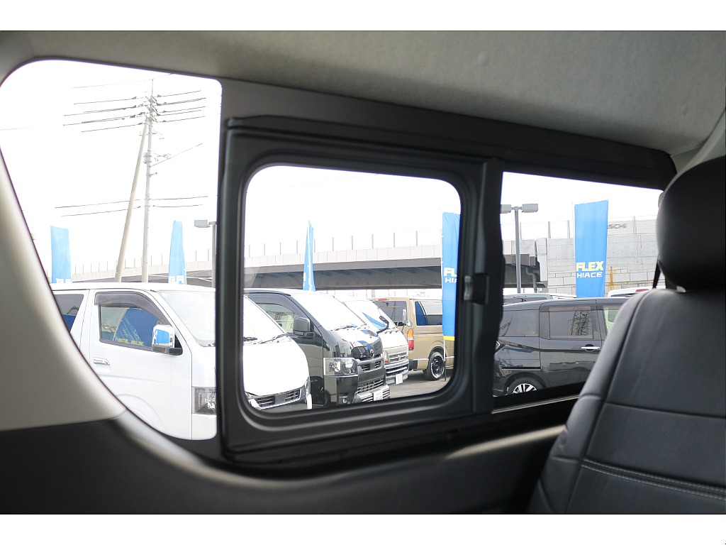 【新車/ワゴンGL/ガソリン4WD】ベッドマット★ブラックエディション施工他★＊＊全国ご納車可能＊＊