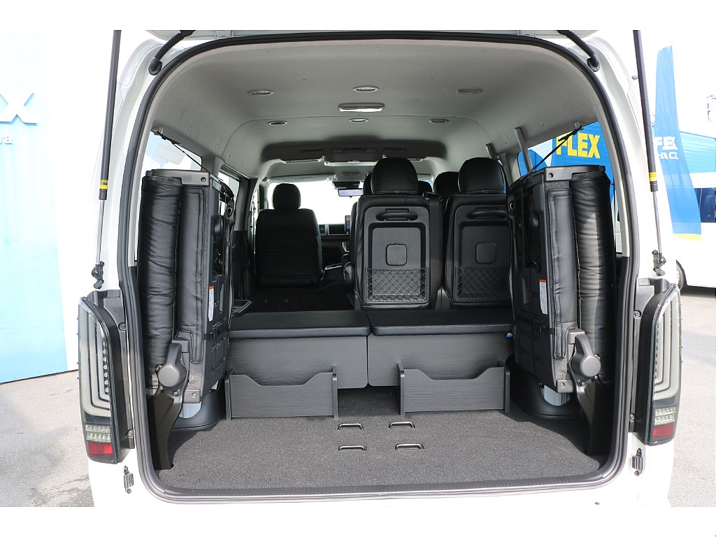 【新車/ワゴンGL/ガソリン4WD】ベッドマット★ブラックエディション施工他★＊＊全国ご納車可能＊＊