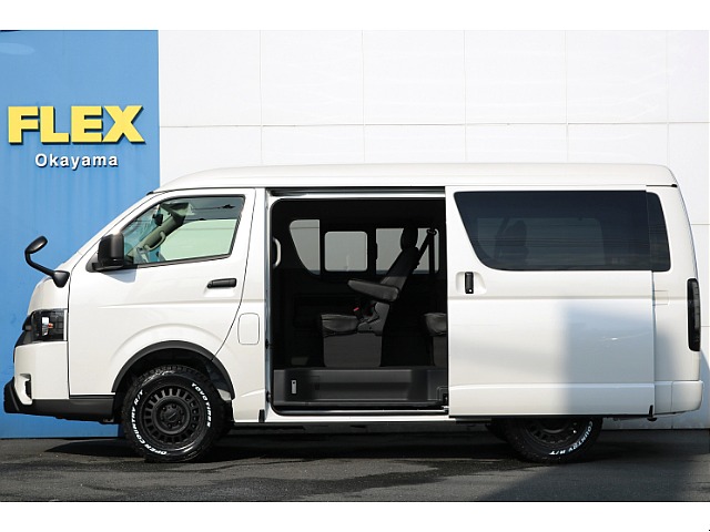 【新車/ワゴンGL/ガソリン4WD】ベッドマット★ブラックエディション施工他★＊＊全国ご納車可能＊＊