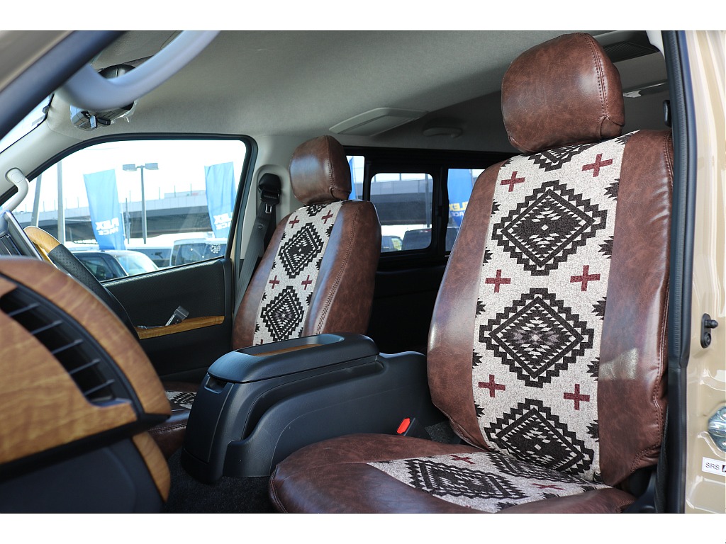 【R7年式/ベージュ/ディーゼル2WD】★ブラックエディション施工一式★他＊＊全国ご納車OK