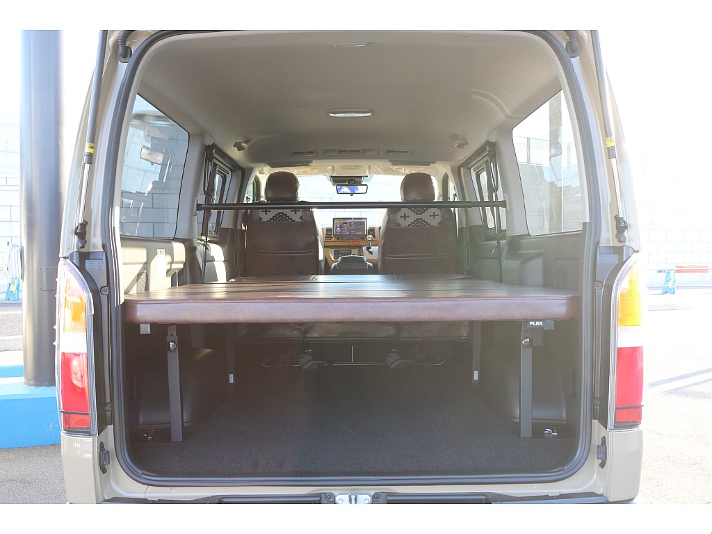 【R7年式/ベージュ/ディーゼル2WD】★ブラックエディション施工一式★他＊＊全国ご納車OK