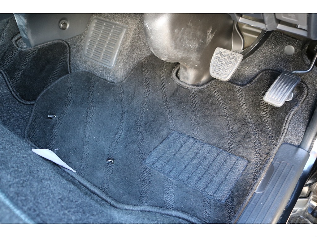 【R6年式/1ナンバー/ディーゼル2WD】☆大画面ナビ☆ローダウン☆ベッドキット全国ご納車OK～＊＊＊＊