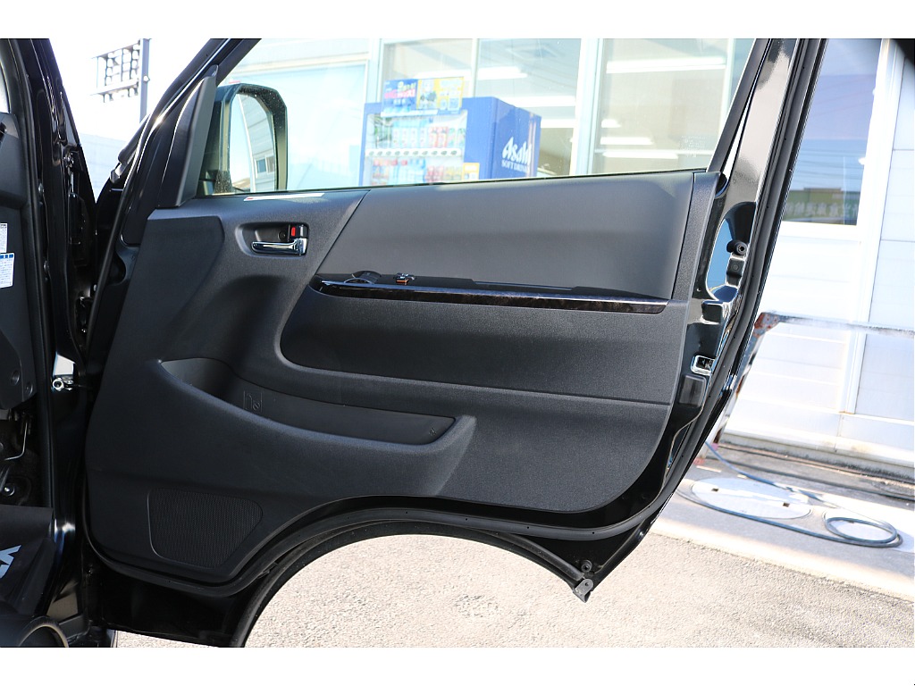 【R6年式/1ナンバー/ディーゼル2WD】☆大画面ナビ☆ローダウン☆ベッドキット全国ご納車OK～＊＊＊＊