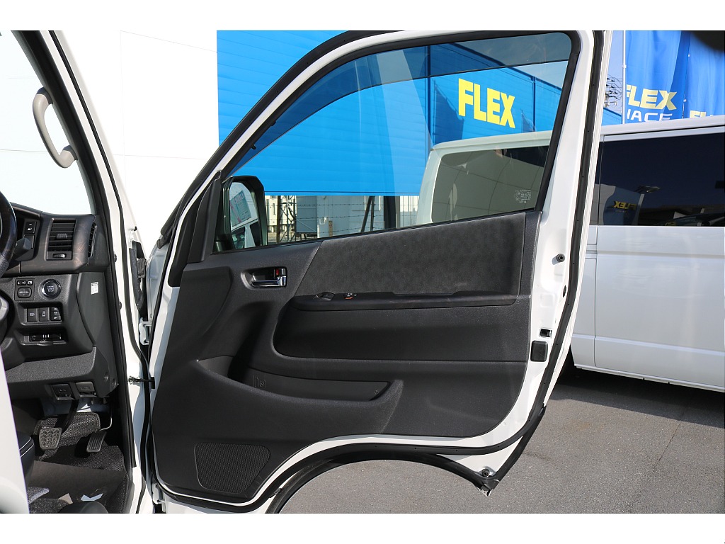 【R6年式/3ナンバー/ガソリン4WD】★内装架装NEWAS★フルセグナビ★ローダウン★他＊＊全国ご納車OK＊＊