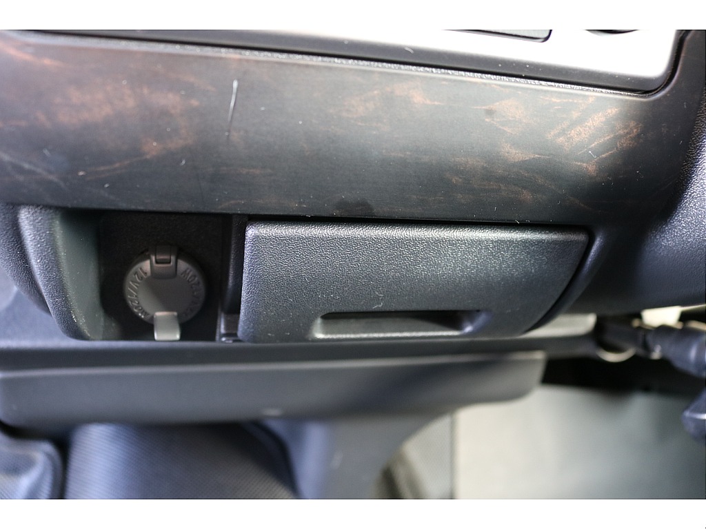 【R6年式/3ナンバー/ガソリン4WD】★内装架装NEWAS★フルセグナビ★ローダウン★他＊＊全国ご納車OK＊＊