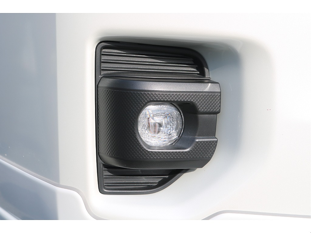 【R6年式/3ナンバー/ガソリン4WD】★内装架装NEWAS★フルセグナビ★ローダウン★他＊＊全国ご納車OK＊＊