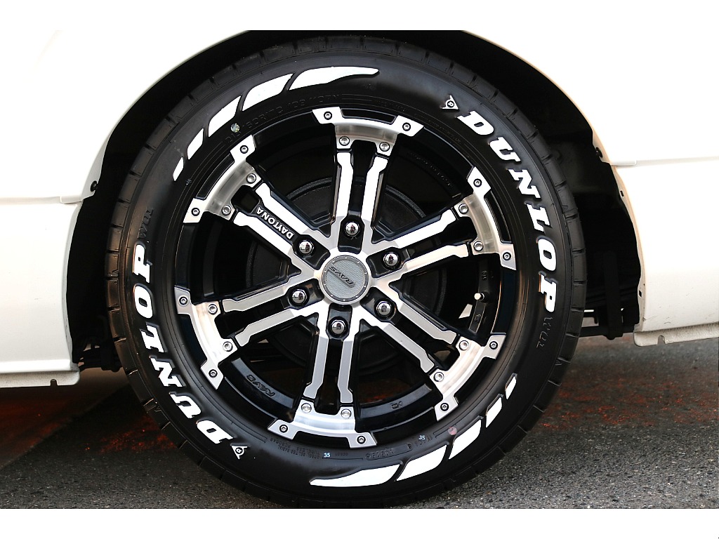 【R2年式/４ナンバー/ディーゼル2WD】★フルセグナビ★ローダウン★ベッドキット★他＊＊全国ご納車OK＊＊