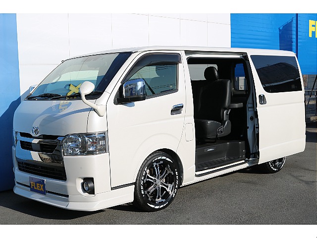 【R2年式/４ナンバー/ディーゼル2WD】★フルセグナビ★ローダウン★ベッドキット★他＊＊全国ご納車OK＊＊