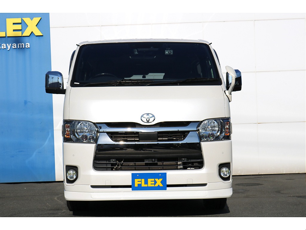 【R2年式/４ナンバー/ディーゼル2WD】★フルセグナビ★ローダウン★ベッドキット★他＊＊全国ご納車OK＊＊