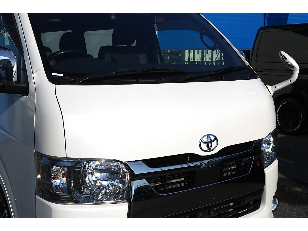 【R2年式/４ナンバー/ディーゼル2WD】★フルセグナビ★ローダウン★ベッドキット★他＊＊全国ご納車OK＊＊