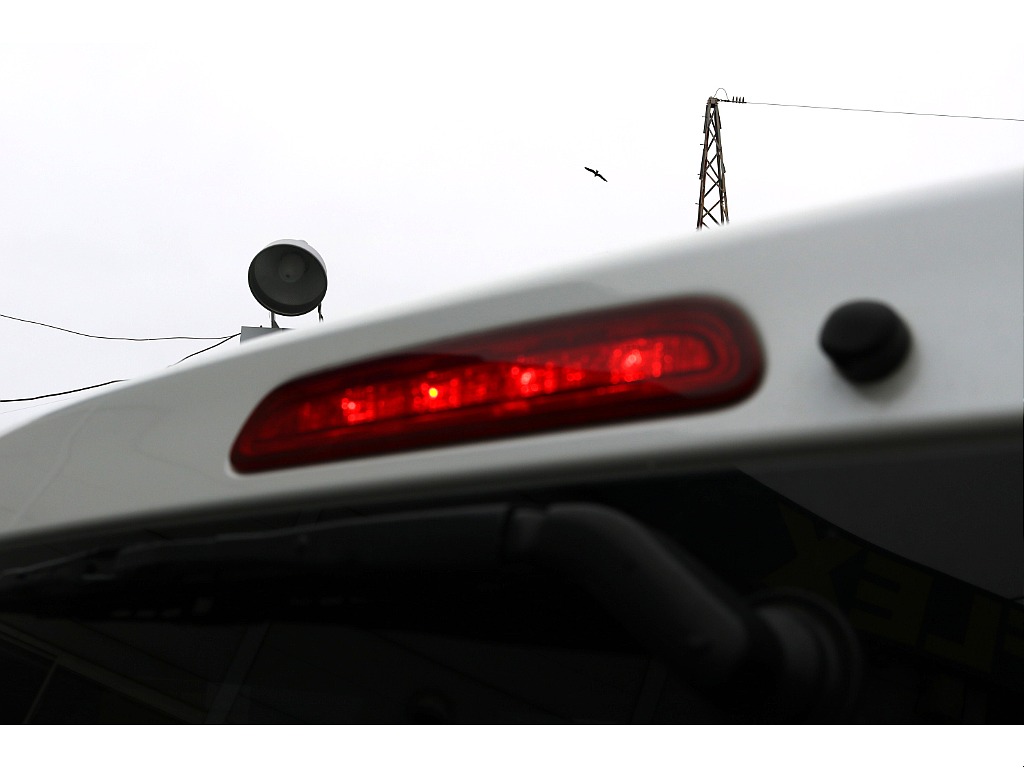 【R2年式/４ナンバー/ディーゼル2WD】★フルセグナビ★ローダウン★ベッドキット★他＊＊全国ご納車OK＊＊