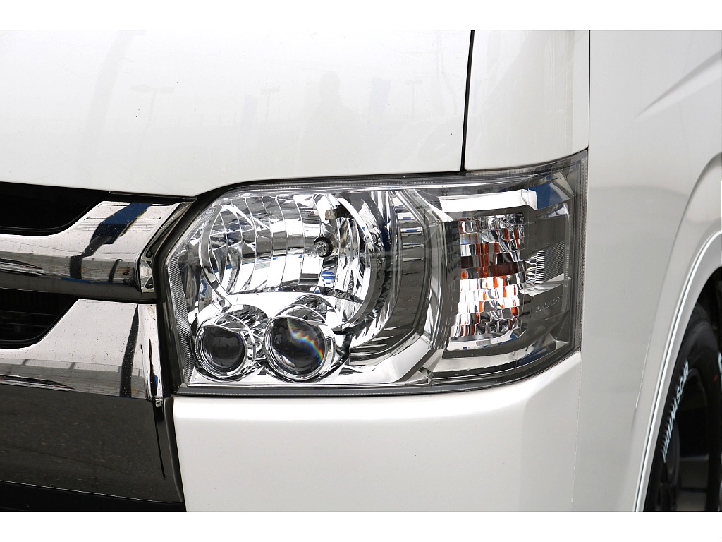 トヨタ ハイエースバン(40枚目)